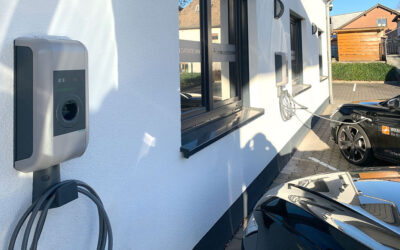 Ladesäulen & Wallboxes bei WKN Datentechnik